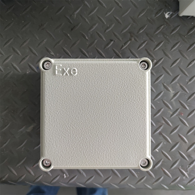 Pulvérisation électrostatique 4" 1" boîte de jonction anti-explosion ronde ATEX IECEx Classe I Div 1 II B II C IP66 Conçue pour les endroits dangereux pour les gaz pétroliers