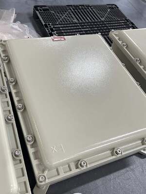 Boîte de jonction ATEX antidéflagrante personnalisée en alliage d'aluminium avec entrée de câble G3/4 en acier inoxydable 304 et 316 pour raffinerie de pétrole