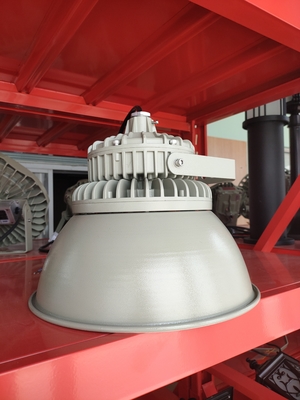 Lumière à LED résistant aux explosions IP66 pour un éclairage durable et durable