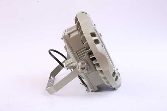 135lm/w Efficacité CREE LED 50w lumière de baie pour les applications industrielles