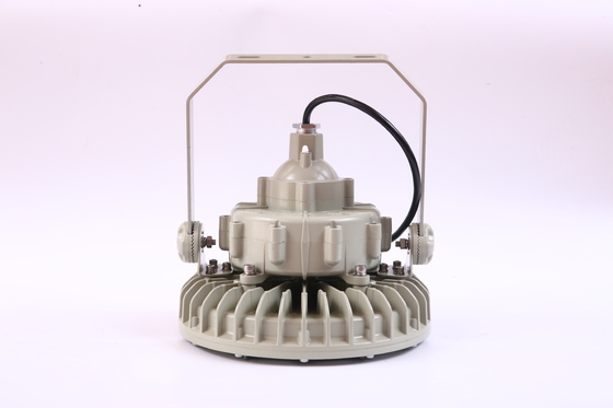 Éclairage à haute résistance à l'explosion à LED extérieur 140lm/w à haute efficacité 100w 150w IP66 LED