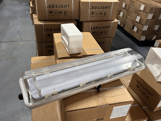Pièces de tubes à LED résistant à l'explosion à angle de faisceau de 120 degrés Anodisation avancée et &gt; 80 CRI