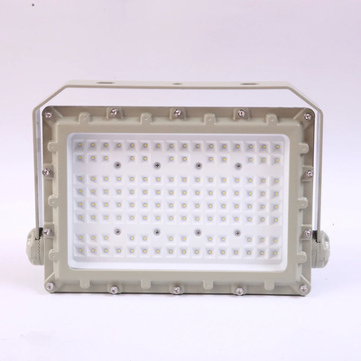 L'éclairage à LED IP66 résistant à l'explosion avec des options CCT 3000-5700K et une durée de vie de 50000H