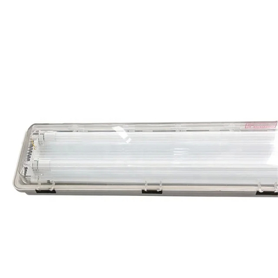 Matériau GRP haute résistance 1200mm 2*18w lumière fluorescente résistante aux explosions pour l'industrie chimique