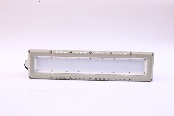 Bonne performance 50w Lumière linéaire résistante à l'explosion WF2 100lm/w Lumière fluorescente résistante à l'explosion avec puces LED