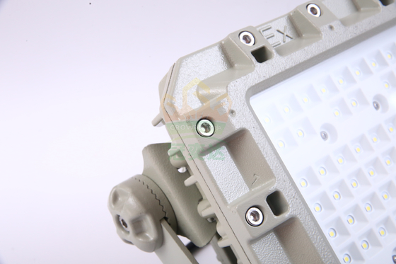 ATEX IECE Compagnie pétrolière et gazière de l'exploitation minière éclairage anti-explosion LED 150W 140lm/w
