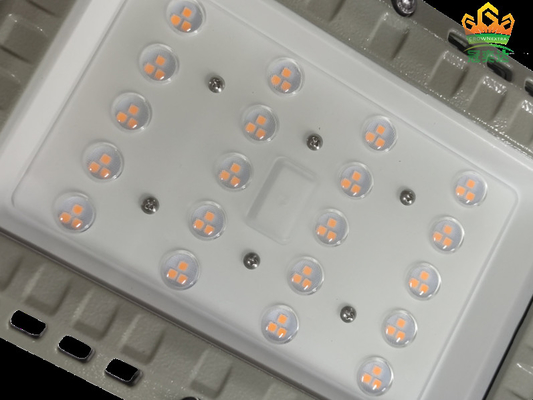 Éclairage de rue à LED certifié ATEX pour la zone 1 2 21 22 avec 5000K-5700K CCT