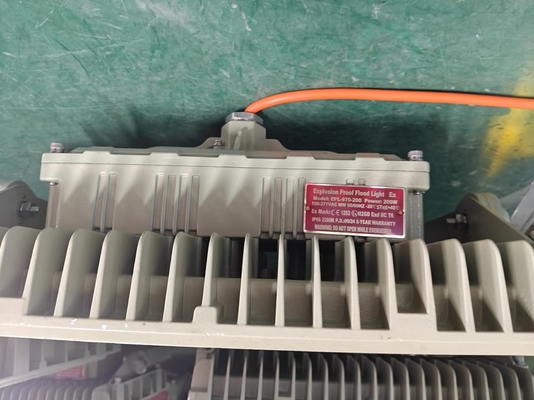 5000K-5700K éclairage à LED résistant à l'explosion avec support de montage CRI élevé