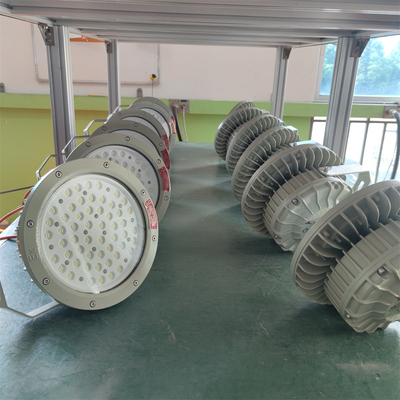 50000 heures de longue durée de vie WF2 étanche à l'explosion LED Bay Light IP66 pour le terminal du port maritime offshore
