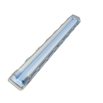 Équipement d'éclairage linéaire fluorescent à l'épreuve des flammes - IP66 - Résistant à la corrosion