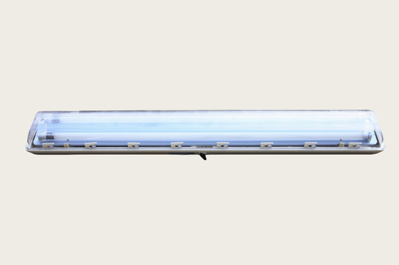 Éclairage à l'épreuve de l'explosion ATEX entièrement en plastique ((GRP) Lampes fluorescentes WF2 IP66 pour la zone dangereuse Div 1 36W