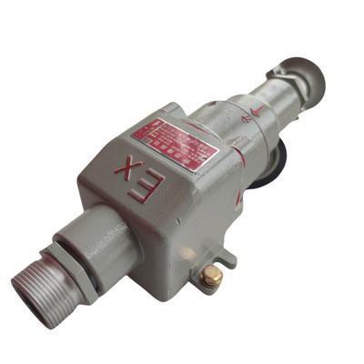 220/380VAC Plug et prise à l'épreuve de l'explosion pour le GRP en plastique entier à gaz d'huile industrielle