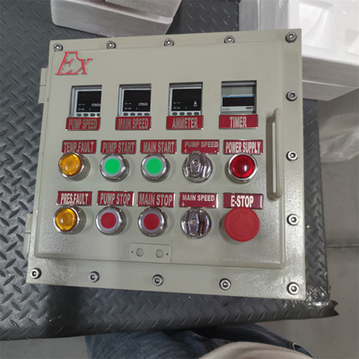 Rating ATEX CNEX Ex d boîtier à panneau ignifuge IP66 WF2 pour zone dangereuse avec entrée de câble personnalisée 295Vac