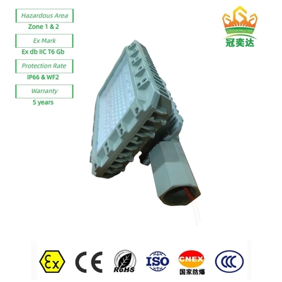 Lumières LED de rue à étanchéité expréhensible de type ATEX WF2 IP66 perles CREE Pour la zone 1 champ pétrolier/marine 180lm/w 295≤V