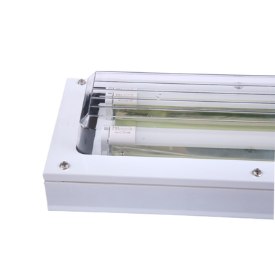 Exproof ATEX Lumière fluorescente linéaire ignifuge contre la poussière/l'eau pour la zone dangereuse 1 2 Gaz pétrolier 100lm/watt