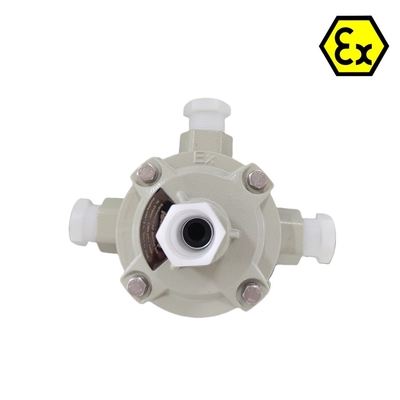 Industrie pétrolière et gazière boîte de jonction électrique légère résistante aux explosions 220/380Vac OEM