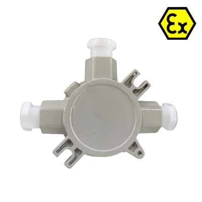 Industrie pétrolière et gazière boîte de jonction électrique légère résistante aux explosions 220/380Vac OEM