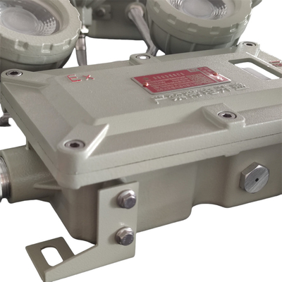 Éclairage d'urgence à résistance à l'explosion certifié ATEX Éclairage de sécurité LED compact pour environnements industriels dangereux
