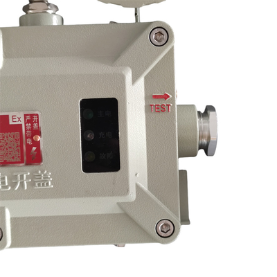 Éclairage d'urgence à résistance à l'explosion certifié ATEX Éclairage de sécurité LED compact pour environnements industriels dangereux