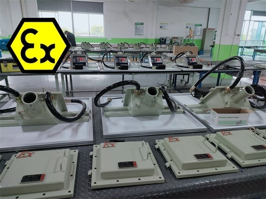 ATEX IECEx Éclairage solaire à LED résistant à l'explosion Éclairage de rue LED ignifuge Aluminium de qualité marine