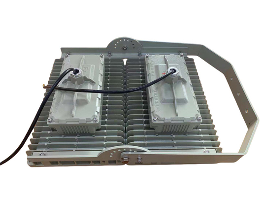 ATEX haute puissance résistant aux flammes résistant à l'explosion lampes d'inondation personnalisables OEM 300-500 Watt