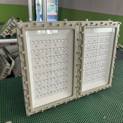 ATEX Ex d IIB T6 projecteur à LED résistant à l'explosion 11 500 Lm, 6 000 K, IP66 pour les zones 1/2 et 21/22