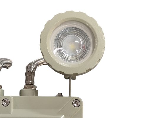 Éclairage d'urgence à résistance à l'explosion certifié ATEX Éclairage de sécurité LED compact pour environnements industriels dangereux