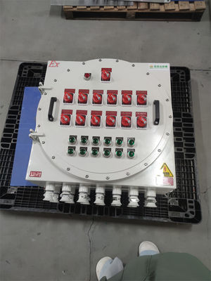 Éclairage supplémentaire de couronne certifié ATEX 110/220/380/460V Box de jonction anti-éblouissement Convient pour les usines de transformation chimique