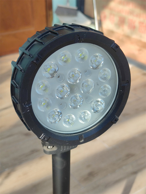Éclairage LED portable à l'épreuve des explosions de 27 W pour les endroits dangereux