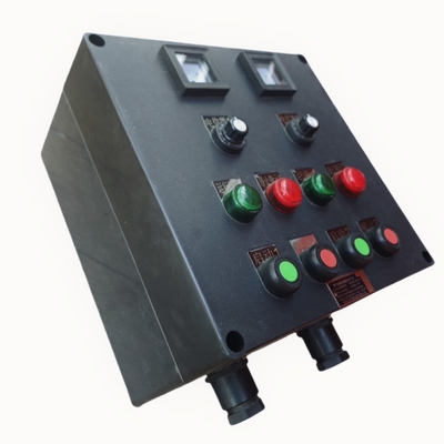 Station de contrôle GRP à résistance à la flamme à 380 V approuvée par CNEX ATEX Entrée de câble personnalisable entièrement en plastique pour la zone Offshore Onshore Zone1 Zone2