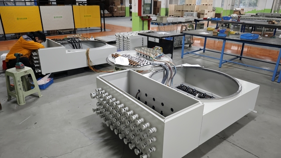 ATEX 380V Panneaux de commande ignifuges Panneau de distribution d'énergie industrielle Matériau en aluminium anti-corrosion IP66 pour la zone dangereuse1 2 21 22 Courant nominal ≤ 250A