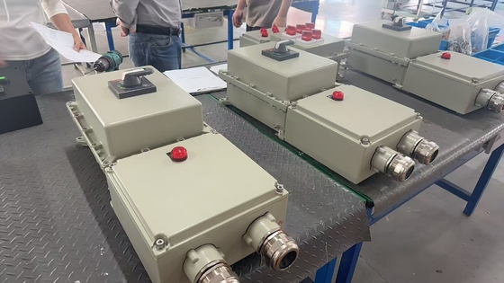 Panneau de commande résistant aux explosions IP66 WF2 Niveau de protection pour les zones ATEX