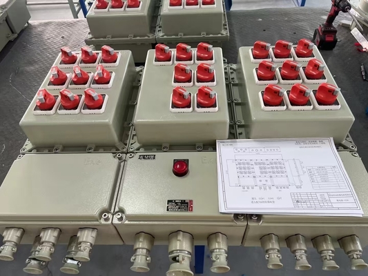 Station de commande anti-explosion ATEX 220/380VAC Boîte de commande électrique ignifuge avec plusieurs fils G1/2" à G2