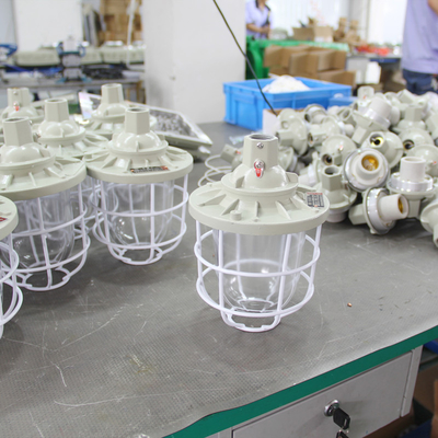 Protection contre les explosions HID Source lumineuse en aluminium sans cuivre pour les installations pétrochimiques