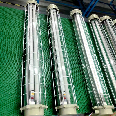 Ex Db Eb IIC T6 Gb Ex Tb IIIC T80°C Db IP66 Éclairage haute baie à l'épreuve des explosions certifié avec matériau de boîtier en aluminium