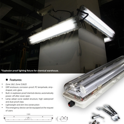 Économie d'énergie durable ATEX & IECEx Certifié Lumière fluorescente ignifuge Lumière linéaire industrielle pour les environnements de gaz et de poussière explosifs