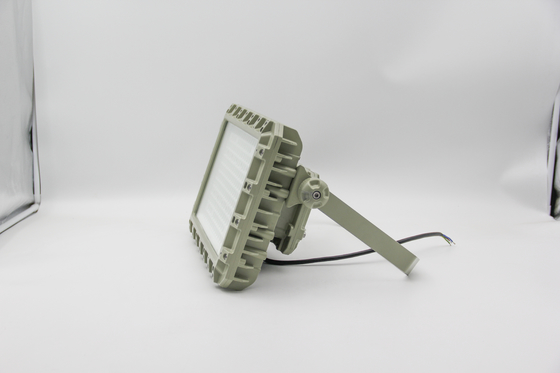 Projecteur LED antidéflagrant IECEx | Lampe antidéflagrante IP66 pour raffineries, tunnels et zones gaz