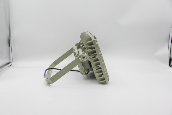 Une lampe à LED à l'épreuve des explosions certifiée zone 1 et 2 ATEX/IECEx 160lm/W, IP66, construction lourde
