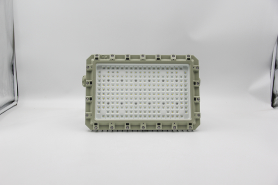 Projecteur LED antidéflagrant certifié ATEX/IECEx – 160 lm/W, IP66, Durable pour les zones pétrolières et gazières
