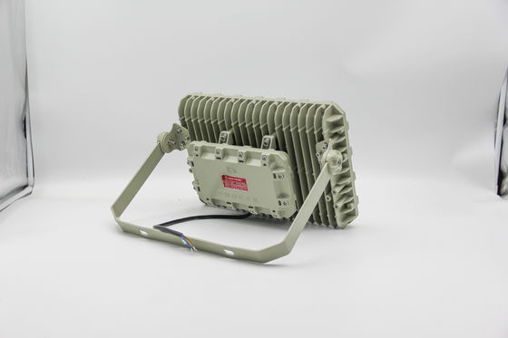 Projecteur LED antidéflagrant | Antidéflagrant, étanche, économe en énergie – Pour environnements dangereux