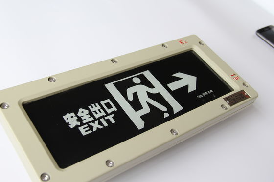 Lumière d'urgence anti-corrosion à LED résistant à l'explosion 2*3W