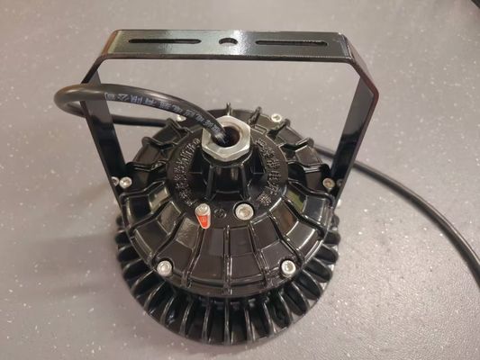 Projecteur LED haute baie antidéflagrant IP66 certifié ATEX 160lm/W