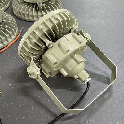 100W 120W Lumière LED haute baie résistante à l'explosion pour gaz et poussière explosifs