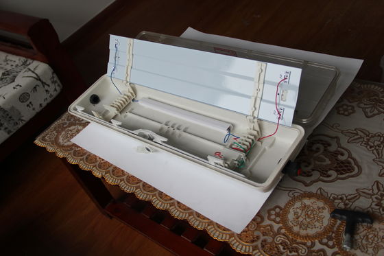 Lumière linéaire à l'épreuve d'explosion de la série BYS avec triple certification ¢ Armature LED pour zones dangereuses homologuée ATEX/IECEx/CNEX, IP66, garantie de 5 ans, puissance et taille personnalisables