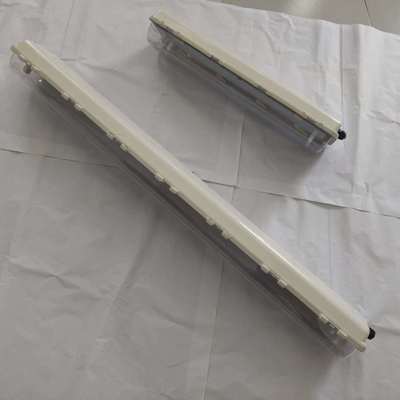 Pour zones dangereuses : pétrole et gaz, usines chimiques, mines, installations maritimes. Luminaire LED linéaire antidéflagrant de qualité industrielle IP66. Conception économe en énergie, durable. 0,6/1,2 m ATEX/IECEx/CNEX