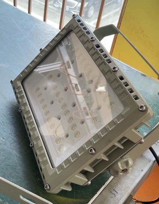 Atex Construction Led Explosion Proof Flood Light pour l'éclairage minier éclairage extérieur éclairage de sécurité