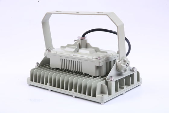 100w AC100-277V éclairage à LED résistant aux explosions utilisé pour le pétrole, le gaz, les secteurs pétrochimiques