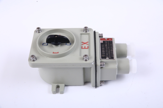 Acier inoxydable Commutateur d'emplacement dangereux Matériaux standard Mouture sous pression Aluminium résistant à l'explosion Grade WF2