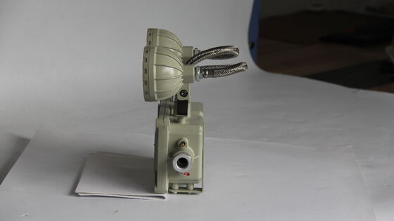 Lumière de secours anti-incendie BCJ IP66 éclairage à l'épreuve de l'explosion Double LED 180 min