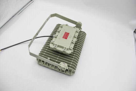 ATEX IECEx certifié IP66 étanche à la poussière GYD780 série 100W 150W AC 95V-305V éclairage anti-explosion pour raffineries de stations-service